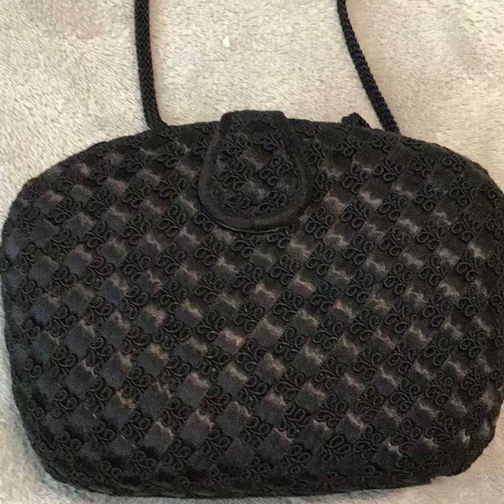 Robinson’s ribbon and lace purse